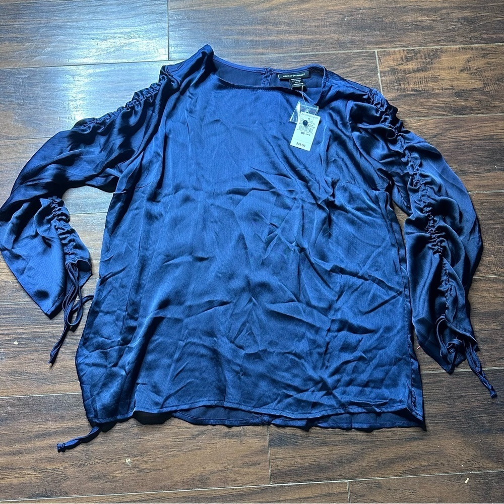 NWT Ashley Stewart Blue Sheer Ruched Sleeve Blouse Top Size 14/16
